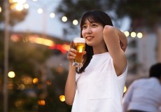 「JUNGLE Namba」で、ひとつ上のBBQ・ビアガーデンを。アーバンパークが刺激する“なんばの夏