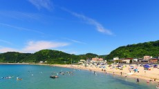 加太海水浴場とは?楽しみ方や周辺観光スポットまとめ
