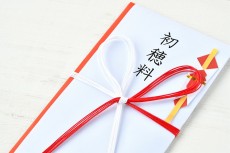 初穂料とは？渡し方のマナーや金額の相場などを徹底解説