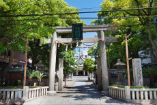 難波八阪神社とは?パワースポットやアクセス情報