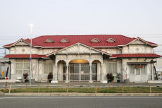浜寺公園駅旧駅舎の特徴を解説！建築様式や保存活用事業についてもご紹介
