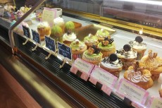 CUPS COFFEE&CUPCAKES
