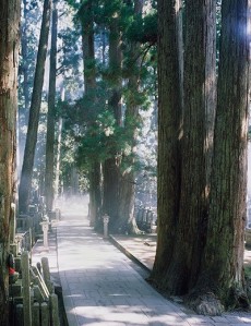 奥之院