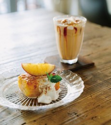 THE LANE CAFE  ザ レーンカフェ