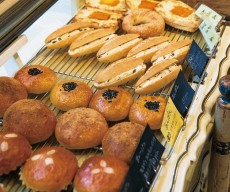 イシノウエ