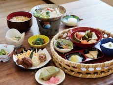 Shojin Dining 桐宝珠