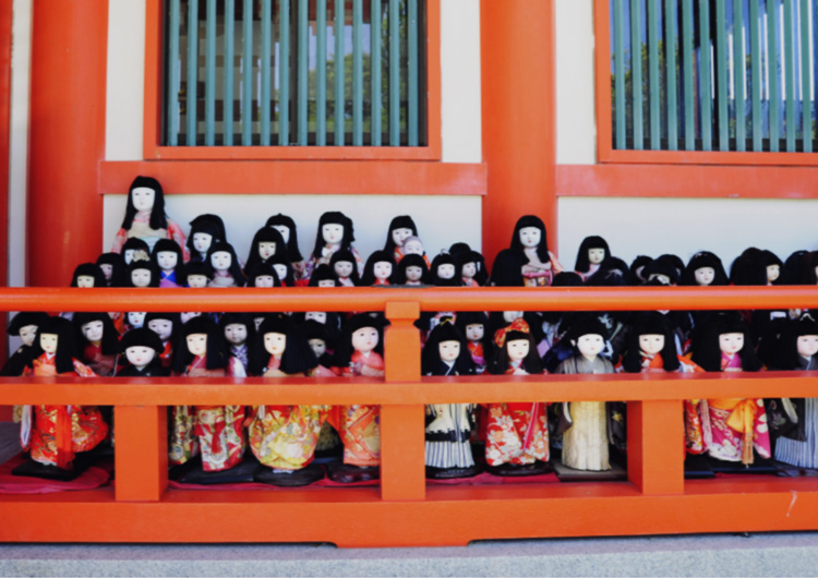 人形の供養を行う淡嶋神社 