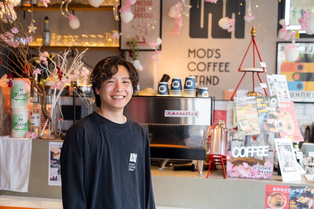 MOD'S COFFEE STANDオーナーバリスタYUSEIさん
