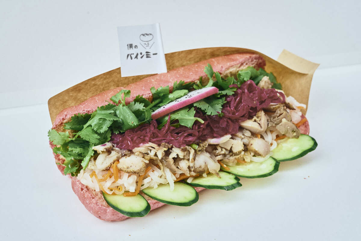 自家製ローストチキンのバインミー