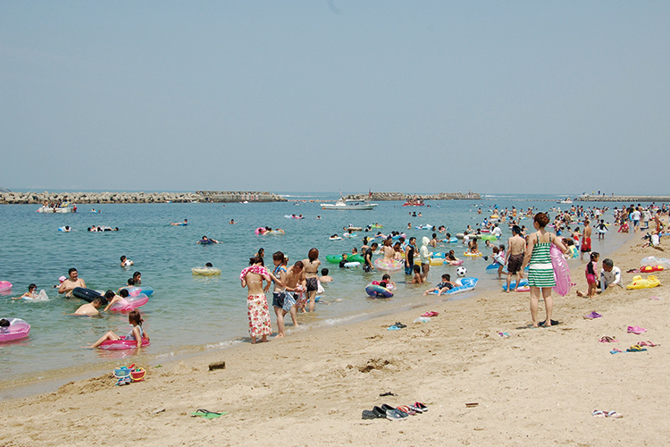 箱作海水浴場(ぴちぴちビーチ)