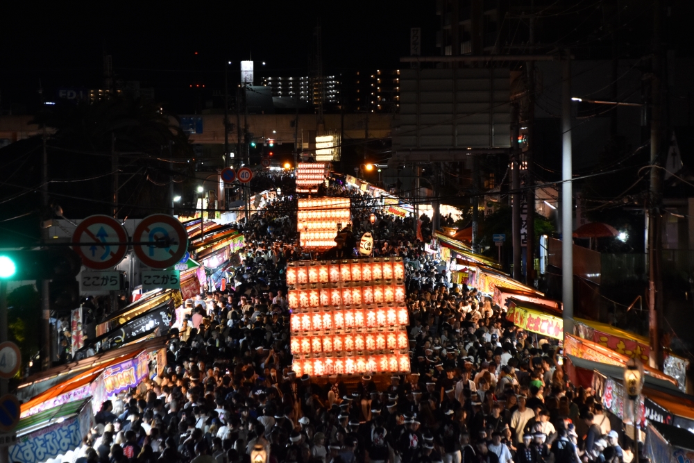 灯入れ曳行
