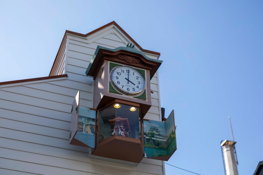 岸和田駅前のカラクリ時計