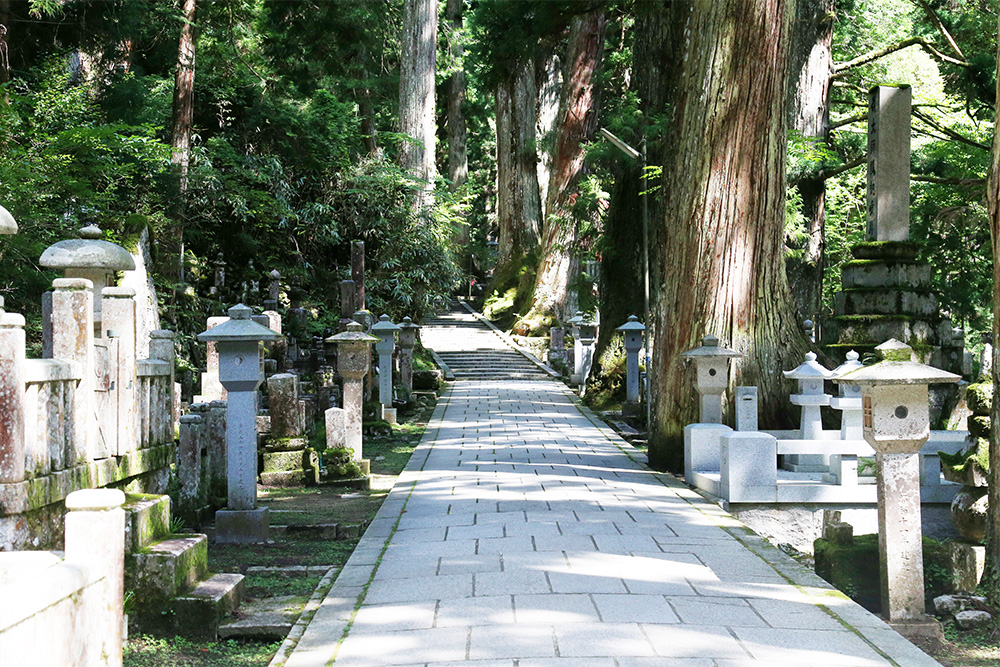 奥之院