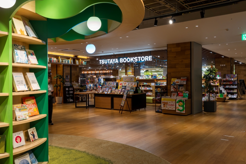 TSUTAYA BOOKSTORE アプラたかいし